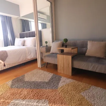 Apartamento Oasis Regency @ Acqua Livingstone Near Rockwell